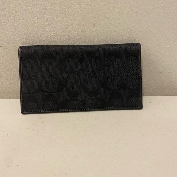 Coach New York envelope wallet pebbled leather black logo check book snap women - Picture 7 of 10